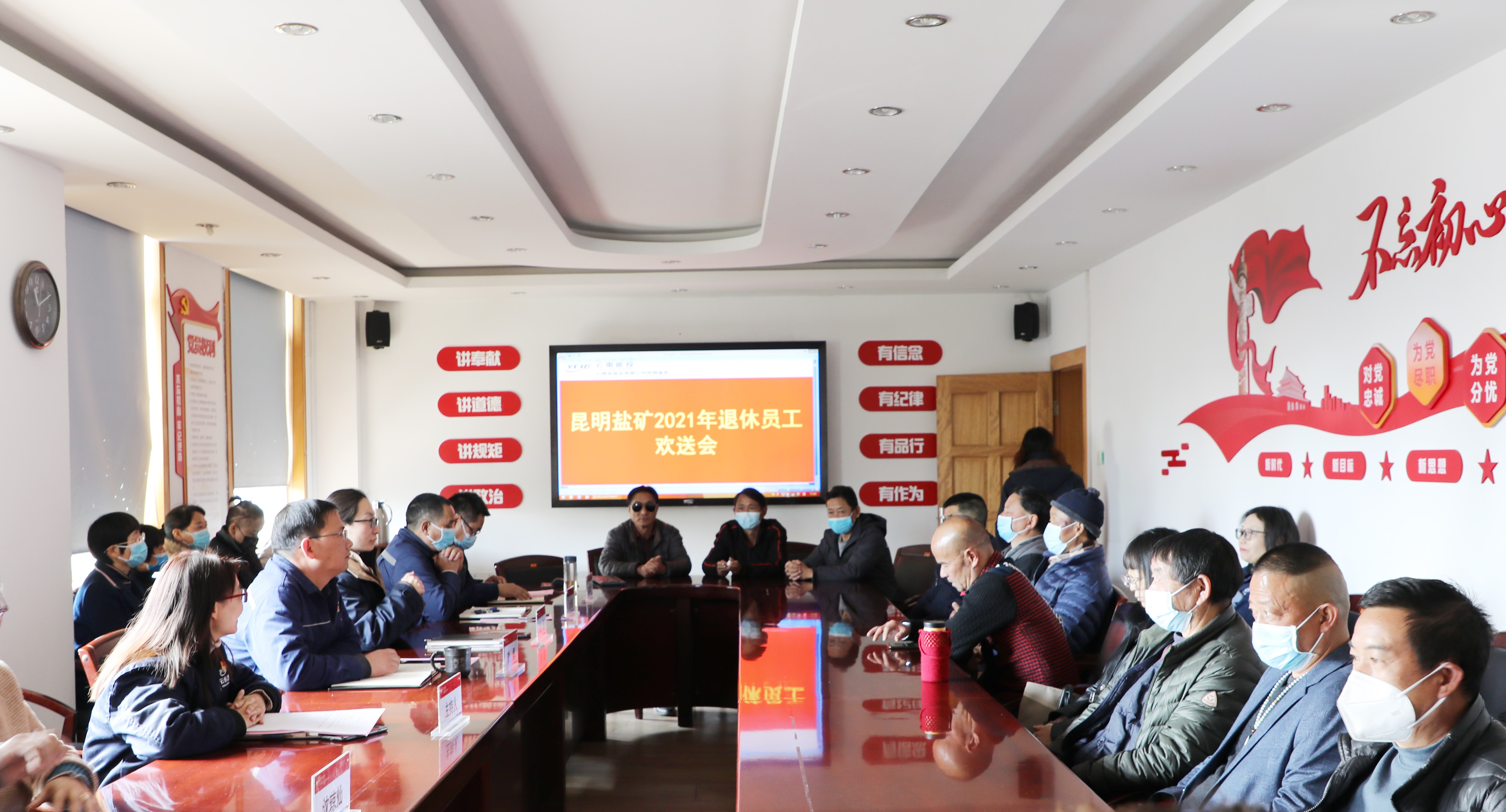 1658904051703665.jpg 2201140844000006429.jpg