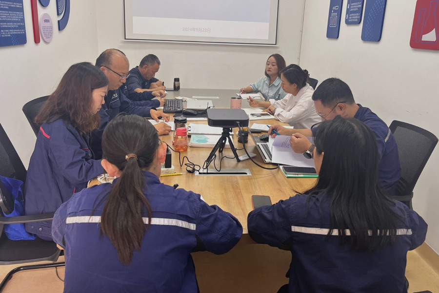 1727593021628258.jpg 培训_副本.jpg